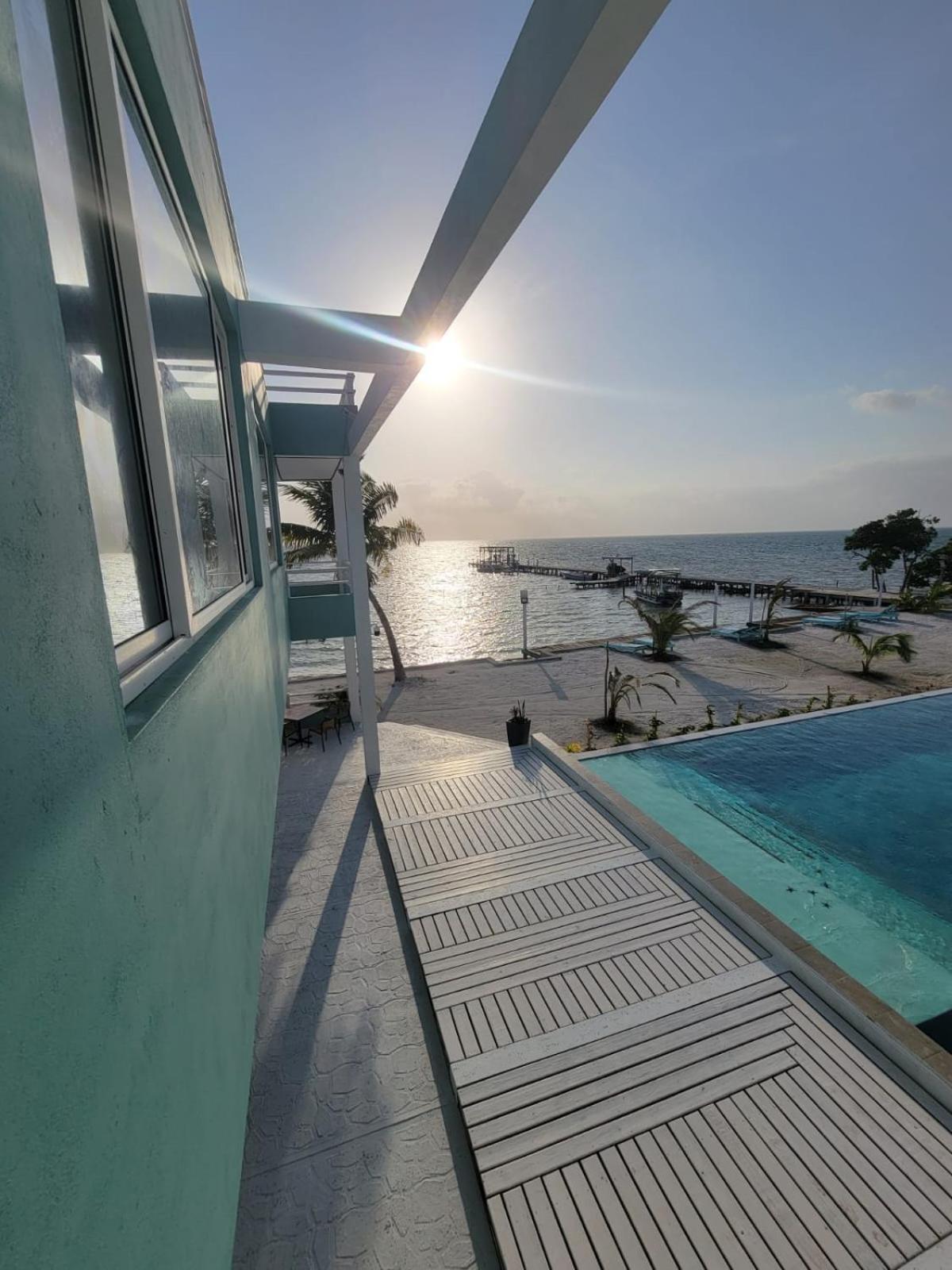 Island Magic Villas Caye Caulker Exterior foto