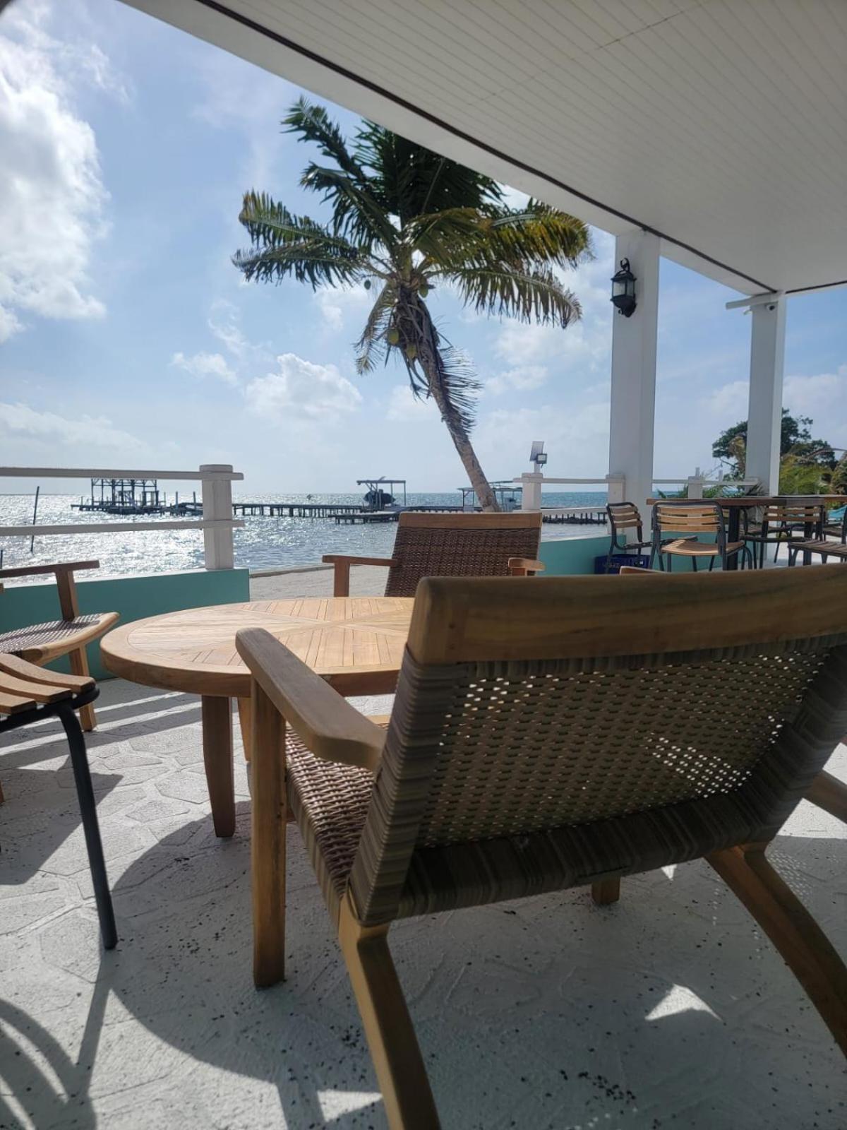 Island Magic Villas Caye Caulker Exterior foto
