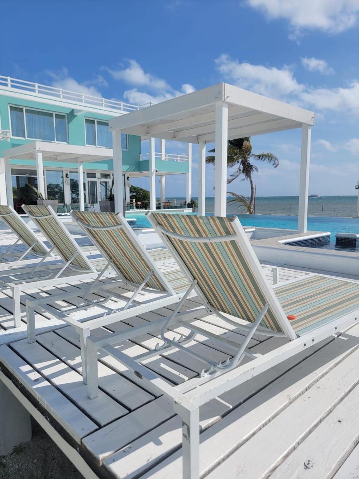 Island Magic Villas Caye Caulker Exterior foto