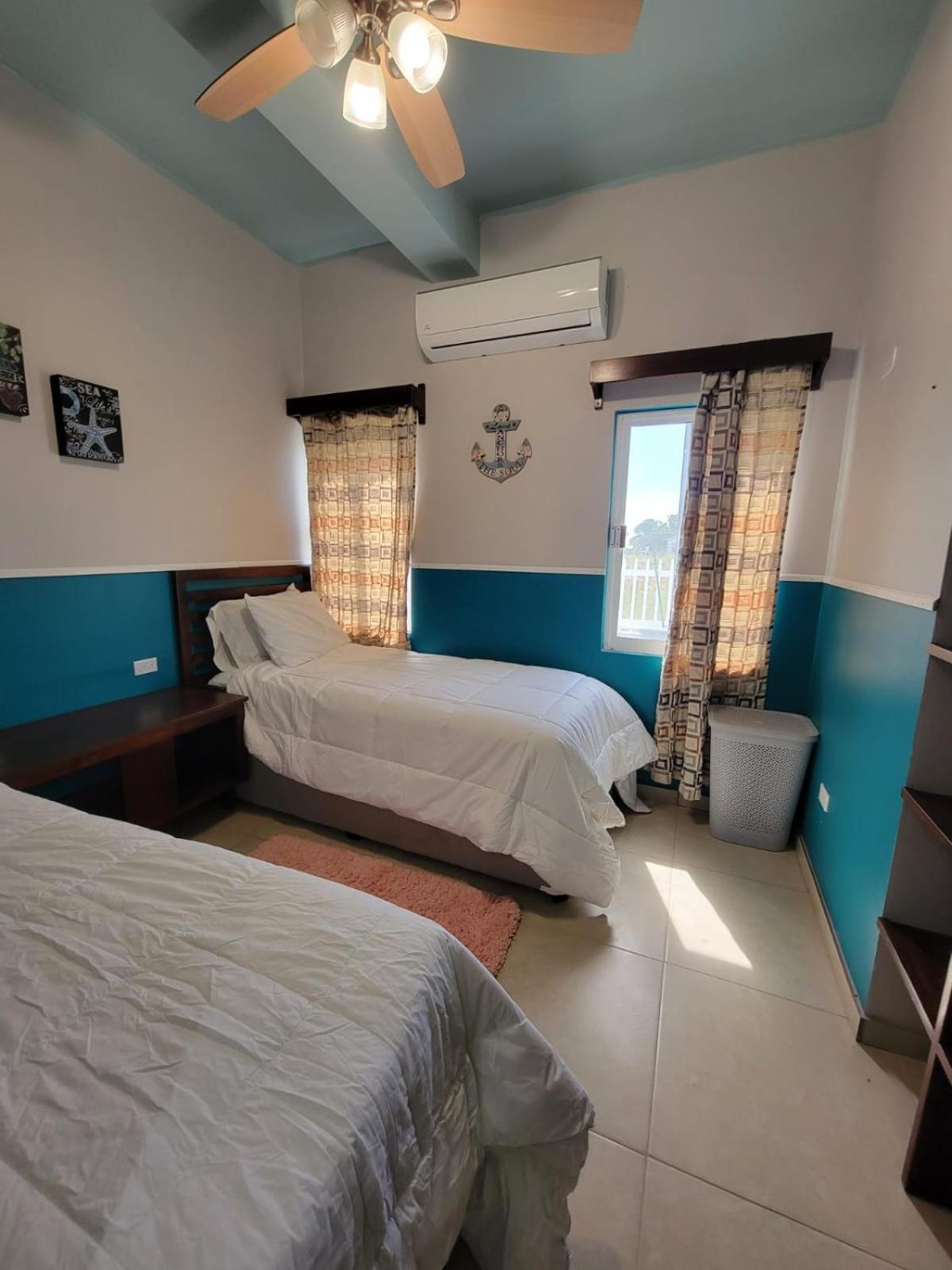 Island Magic Villas Caye Caulker Exterior foto