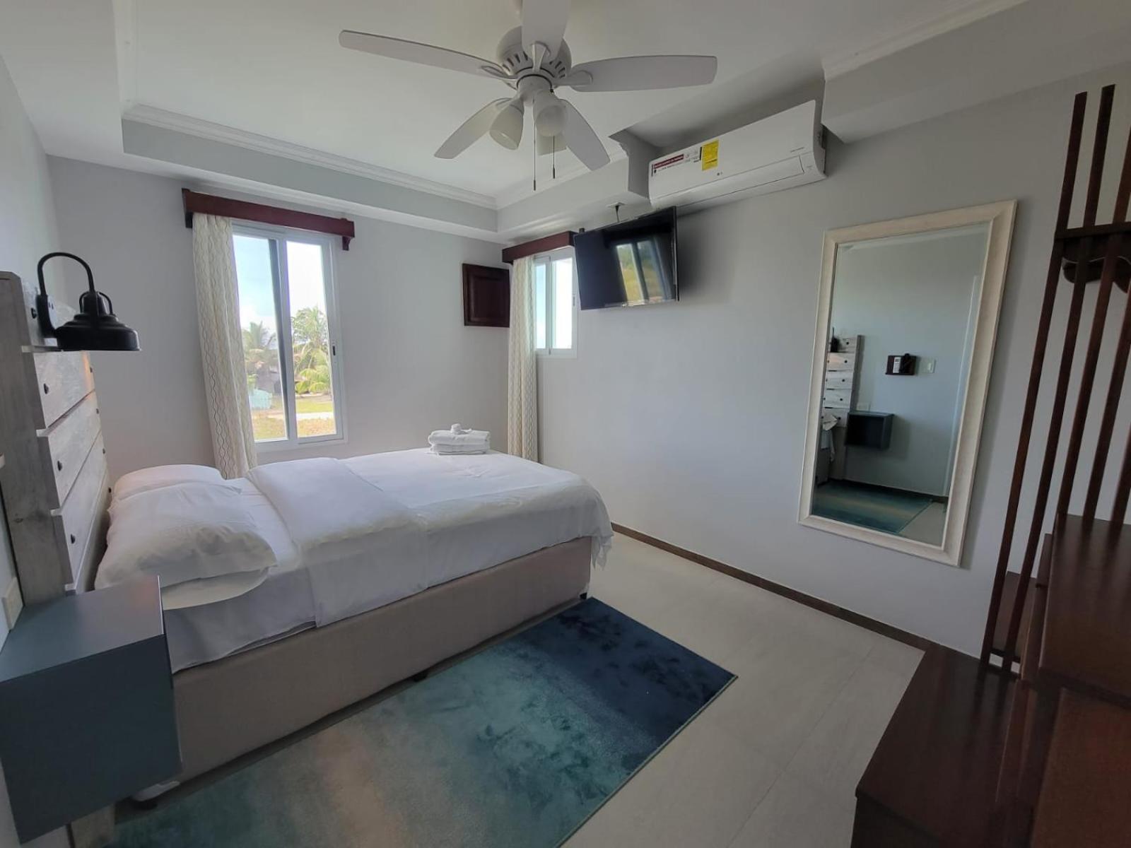 Island Magic Villas Caye Caulker Exterior foto